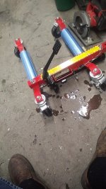 MORE LEAKING NOT WORKING.jpg