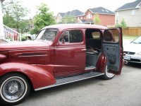 June-24-20011-pic of car-1937-chevy 047.jpg