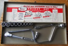 Indestro Select 85010 15-pc 3.8 dr SAE socket set 01.jpg Indestro Select 85010 15-pc 3.8 dr SAE socket set 01.jpg