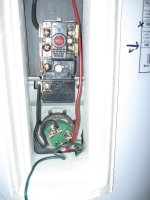 Lower thermostat Apcom AP9.jpg