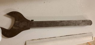 Wrench with interchangeable heads 2.JPG