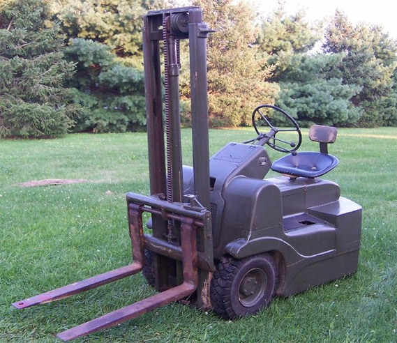 forklift.jpg